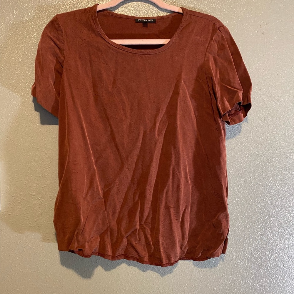 Dark red shirt